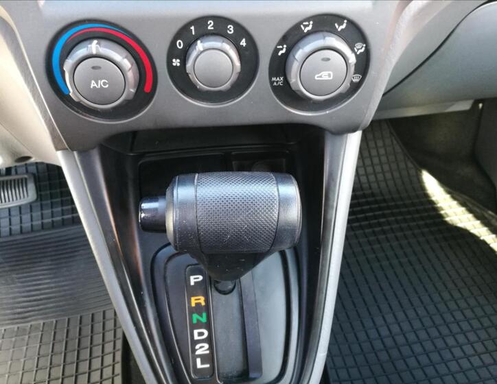 Hyundai Matrix 8