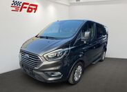 Ford Tourneo Custom 1