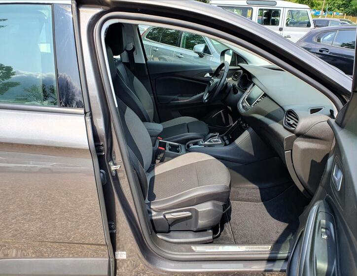 Opel Grandland X 12