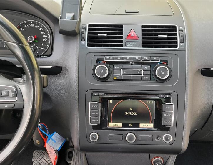 Volkswagen Touran 38