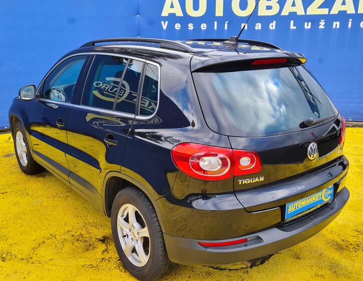 Volkswagen Tiguan 6