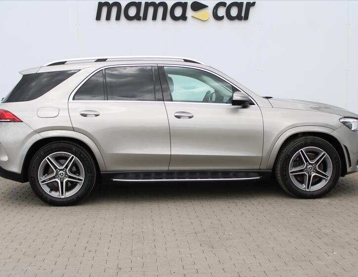 Mercedes-Benz GLE 8