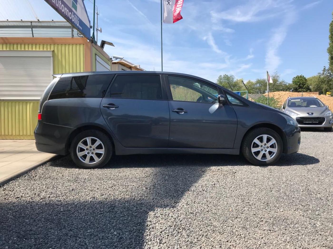 Mitsubishi Grandis