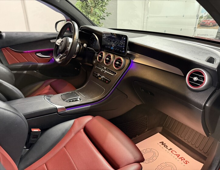 Mercedes-Benz GLC 21