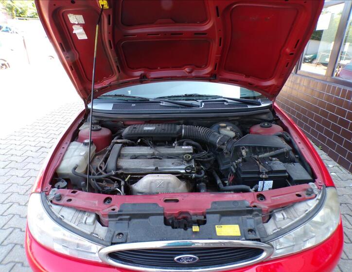 Ford Mondeo 16