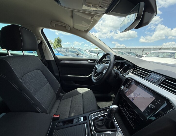 Volkswagen Passat 36