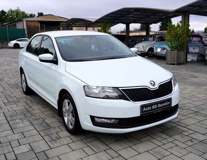 Škoda Rapid 8