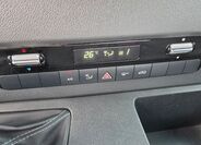 Mercedes-Benz Sprinter 13
