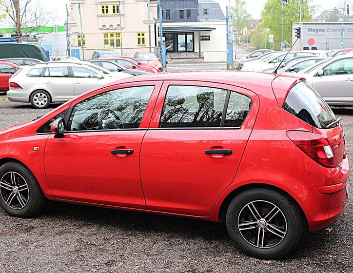 Opel Corsa 8