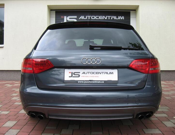 Audi S4 9