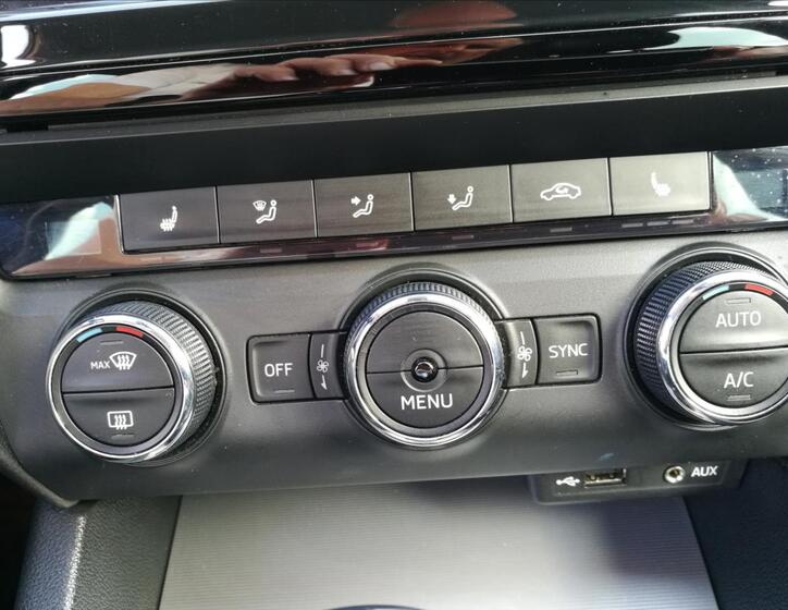 Škoda Octavia 9