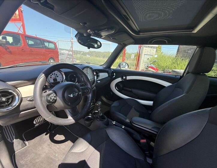 Mini Cooper 10