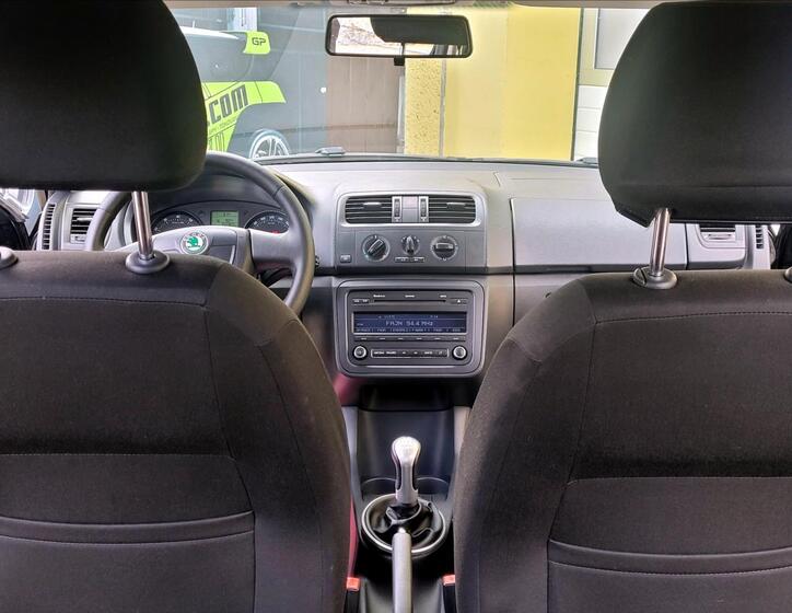 Škoda Fabia 16