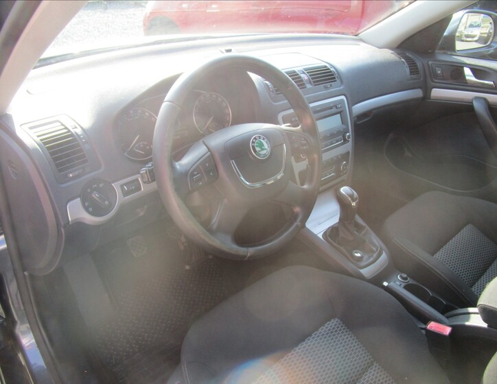 Škoda Octavia 14