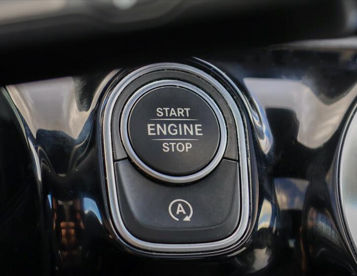Mercedes-Benz CLA 25