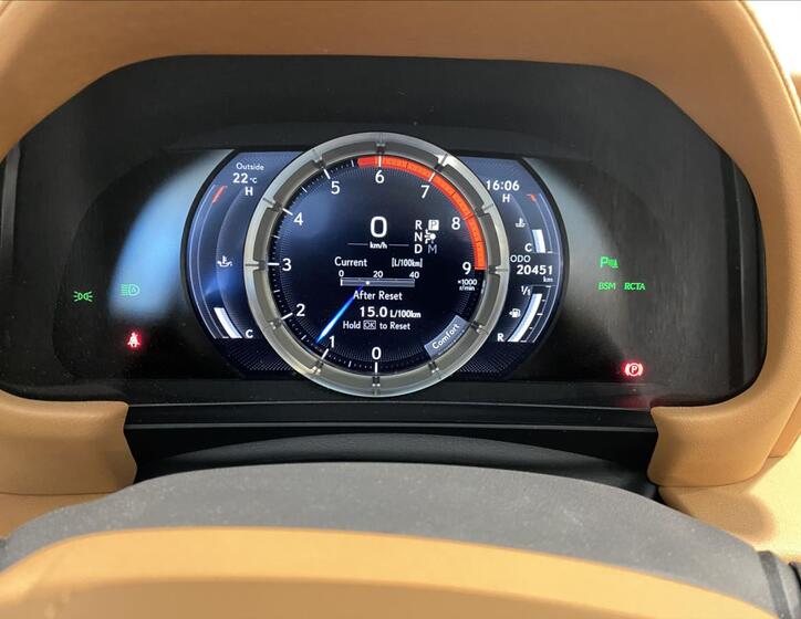 Lexus LC 500 10