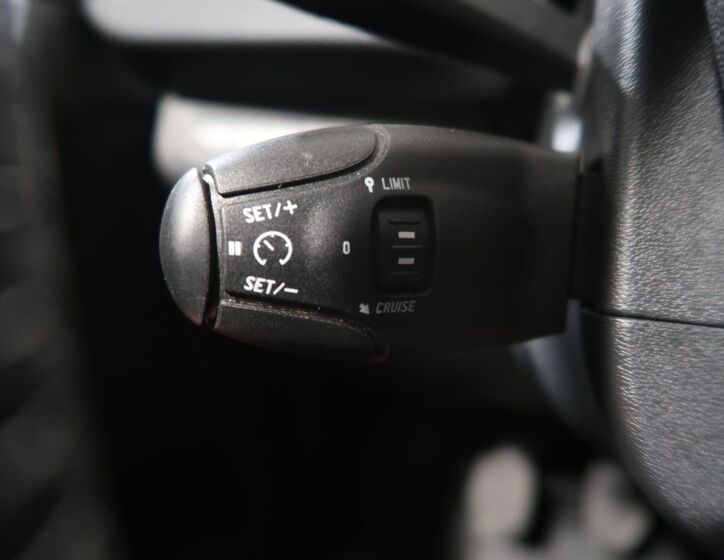 Peugeot 2008 31