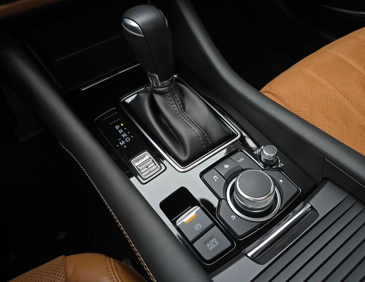Mazda 6 24