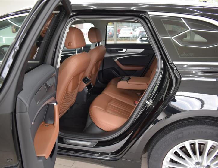 Audi A6 11