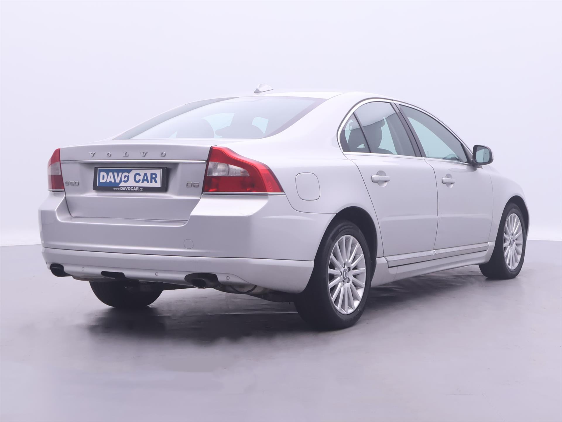 Volvo S80