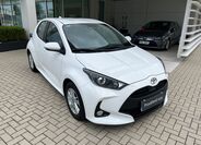 Toyota Yaris 8