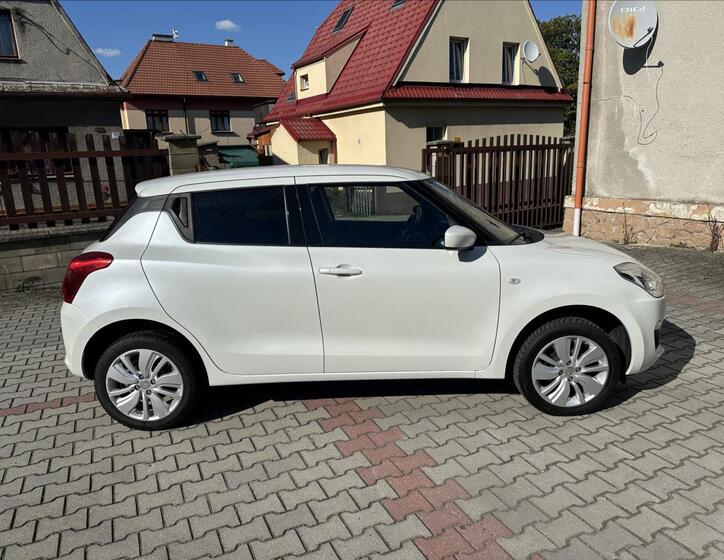 Suzuki Swift 2