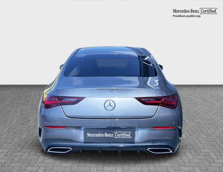 Mercedes-Benz CLA 4