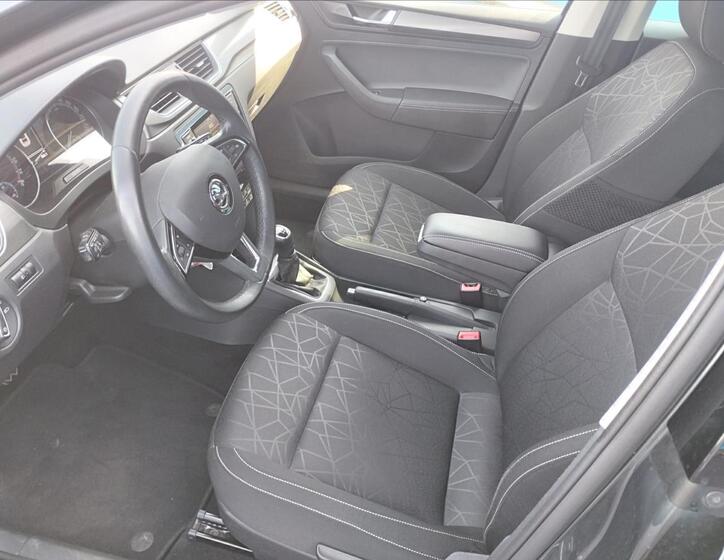 Škoda Rapid 7