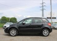 Suzuki SX4 8