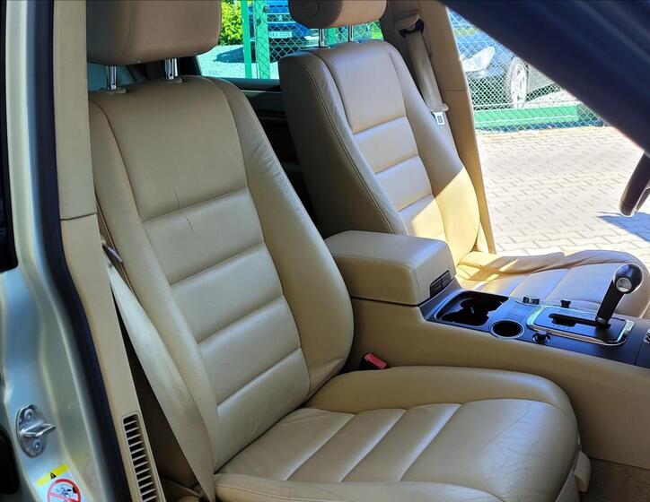 Volkswagen Touareg 21