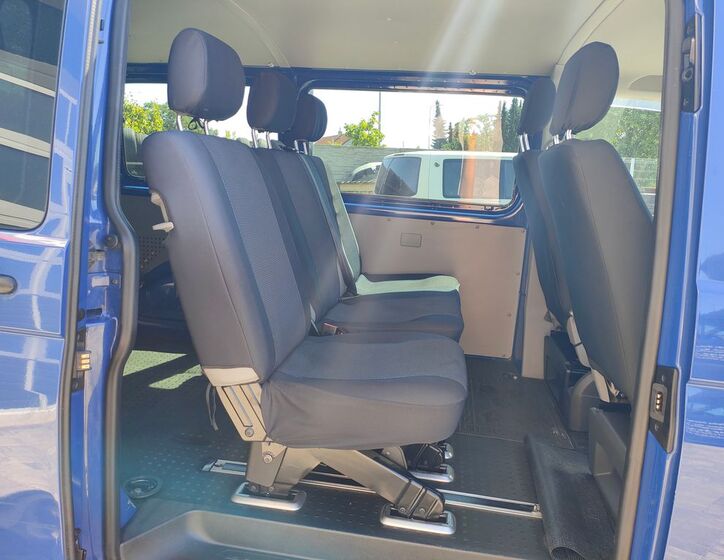 Volkswagen Transporter 11