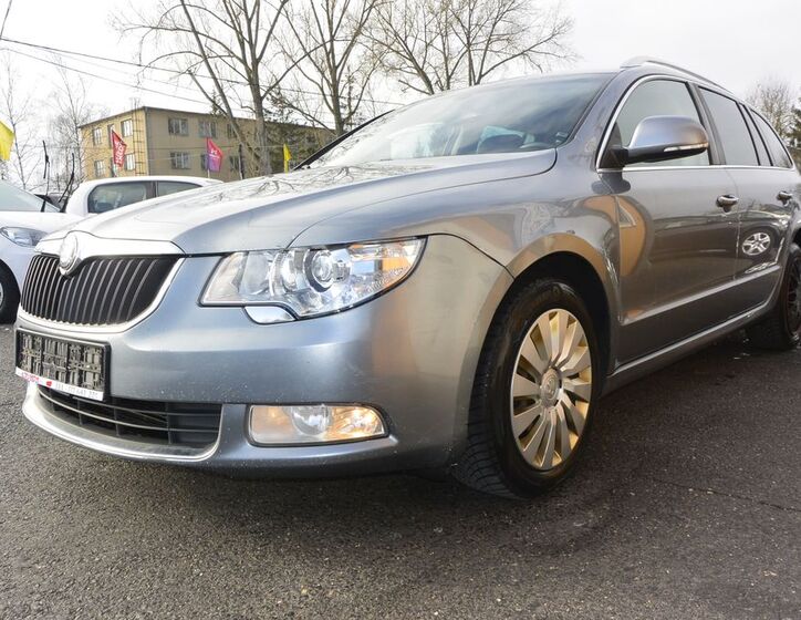 Škoda Superb 33