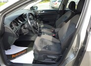 Volkswagen Golf 12