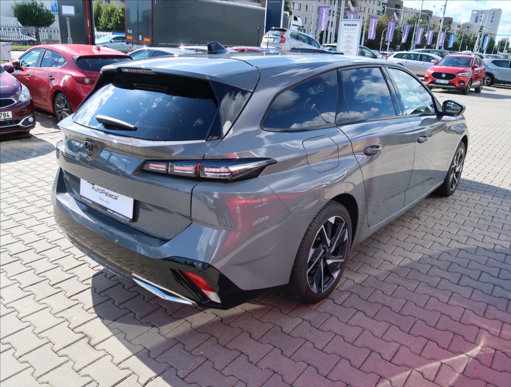 Peugeot 308