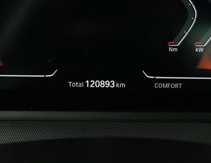 BMW Řada 2 13