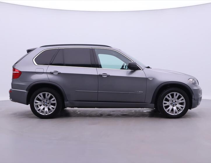 BMW X5 8