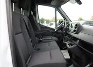 Mercedes-Benz Sprinter 13