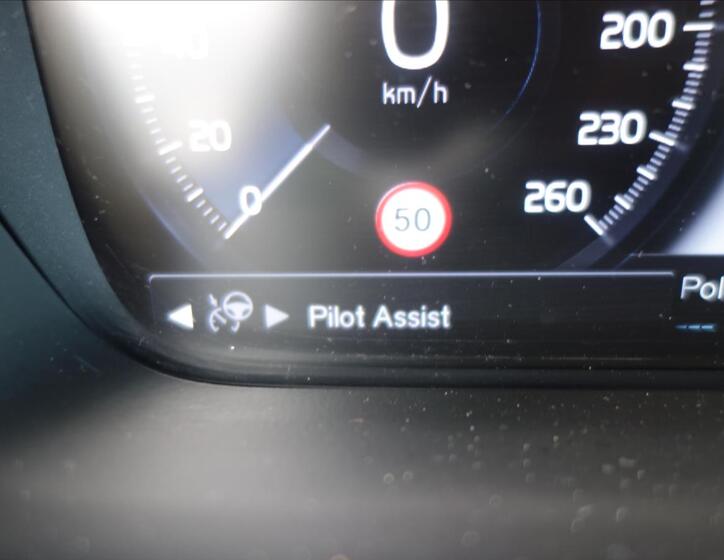 Volvo XC90 21
