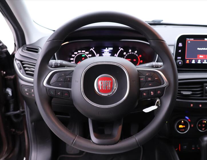 Fiat Tipo 14