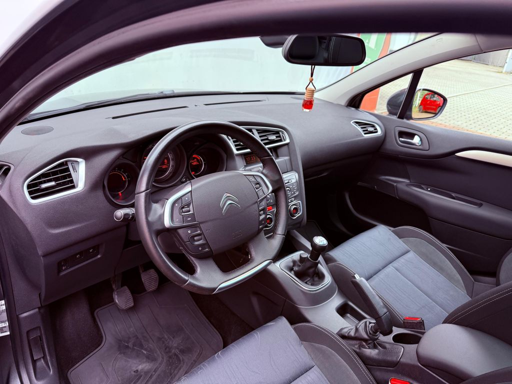 Citroën C4