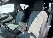 Volvo XC40 11