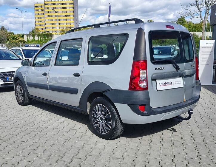 Dacia Logan 7