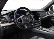 Volvo XC90 10
