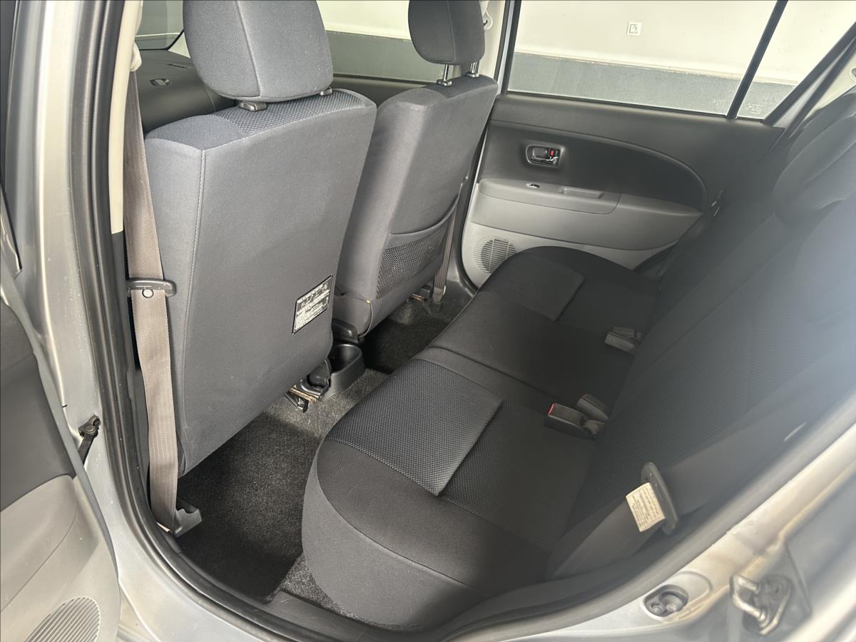 Subaru Justy