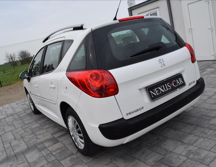 Peugeot 207 7