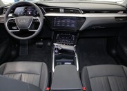 Audi e-tron 8
