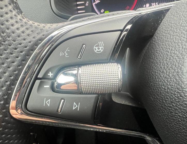 Škoda Karoq 3