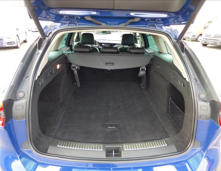 Opel Insignia 63