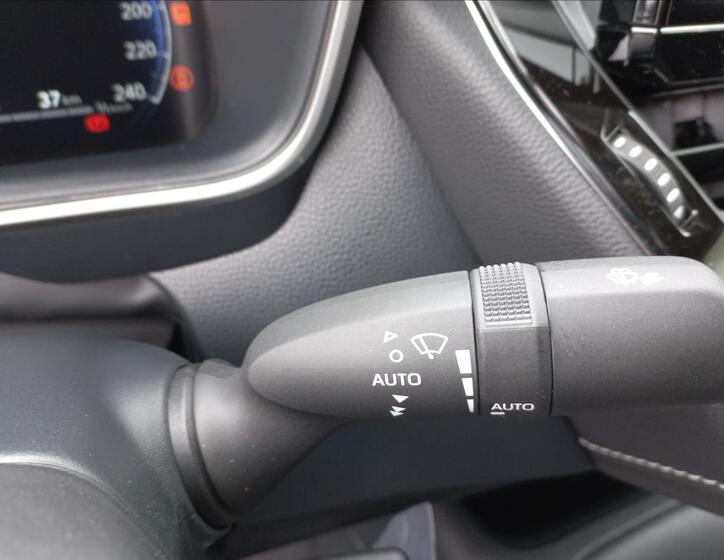 Toyota Corolla 15