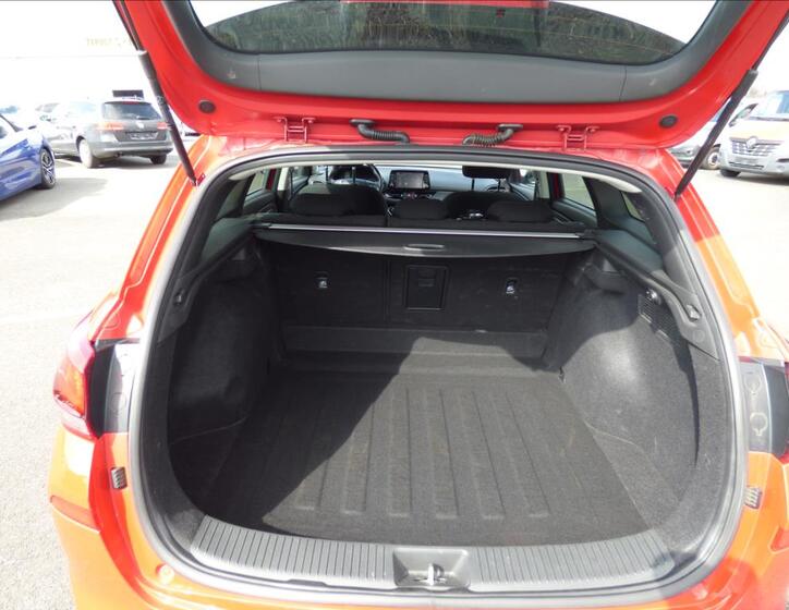 Hyundai i30 53